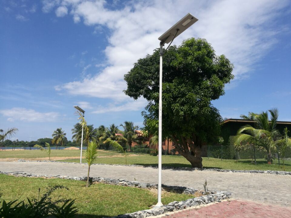 Nan jou ete cho sa a, atelye BR Solar se konsa okipe